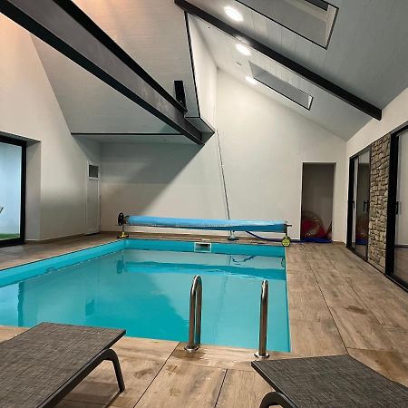 Caden Gite Ti Coz Ex Ti Maen Piscine Interieure 12 Personnes المظهر الخارجي الصورة